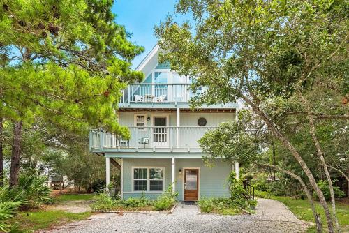 Santa Rosa Beach House | 30A Blue Lake Cottage