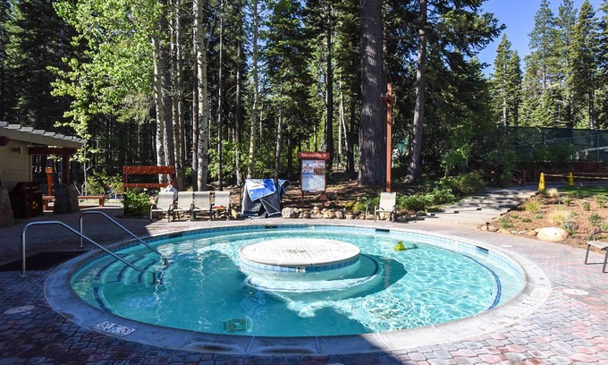 Truckee Condo | 3160 Aspen Grove