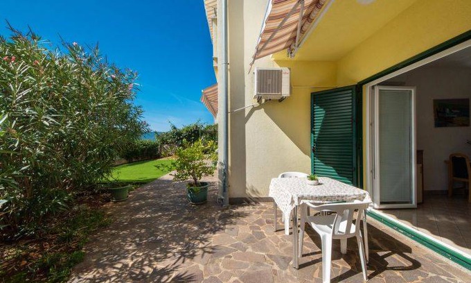 Krk Apartment | 33 m² Apartment ∙ 1 bedroom ∙ 2 guests