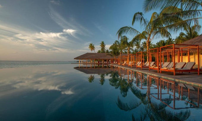 Dhigurah Resort | 336 m² Resort ∙ 2 bedrooms ∙ 127 guests