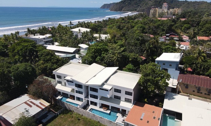 Jaco Resort | 34 ROOM ALL-INCLUSIVE VIP MEGA LUXURY RESORT : 2 House Combo/Chef/Gym/Beach