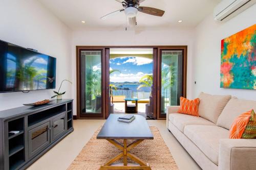 Playa Flamingo Apartment | 360 Splendor 305 Ocean View Condo- With Breakfast