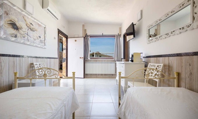 Grottaglie Hotel | 3659 Resort Re Sole - Familiare