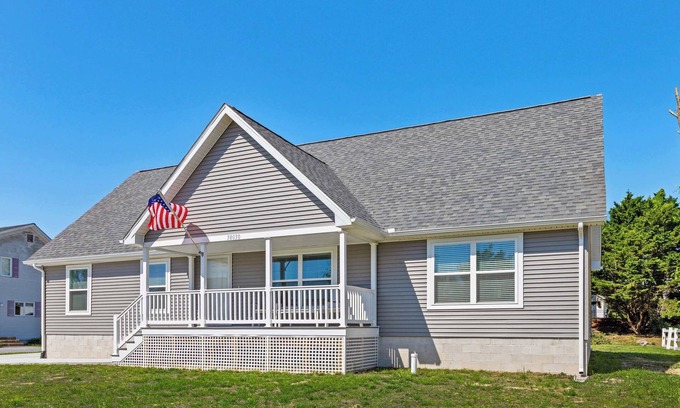 Keen-Wik On the Bay House | 38030 Keenwick Summar