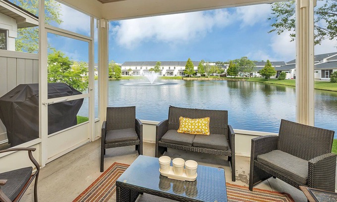 Epworth Acres House | 3BR/2.5BA, Screened Porch, Pool!