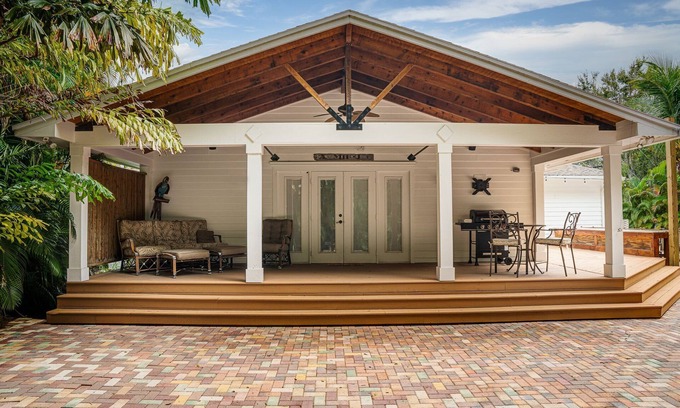 North River Shores House | 3BR/2BA The Coastal Craftsman ~ Porches Palms & Hammocks