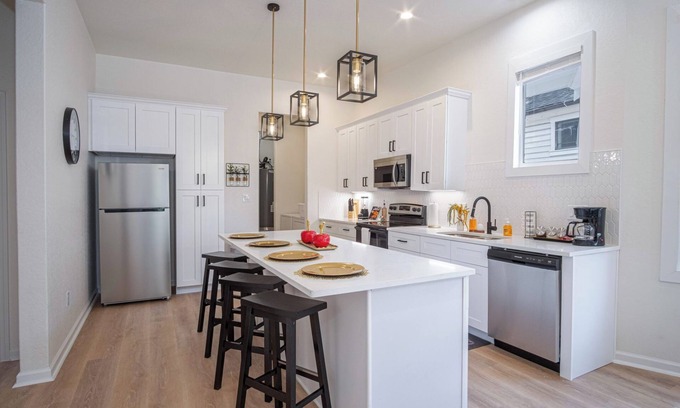 Eastside Promise Neighborhood Apartment | 3BR 3BA Urban Escape Just Minutes From Downtown