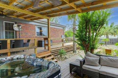 Columbia House | 3BR Brick Cottage-Mins to USC