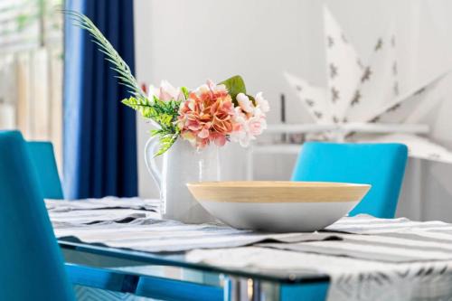 Bundoora House | 3BR Pure Luxury & Elegant holiday home in Latrobe