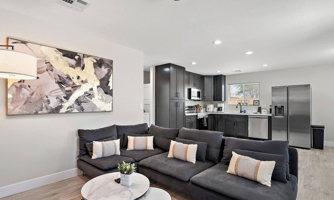 South Mountain Apartment | 4.5 Miles From Downtown Phoenix