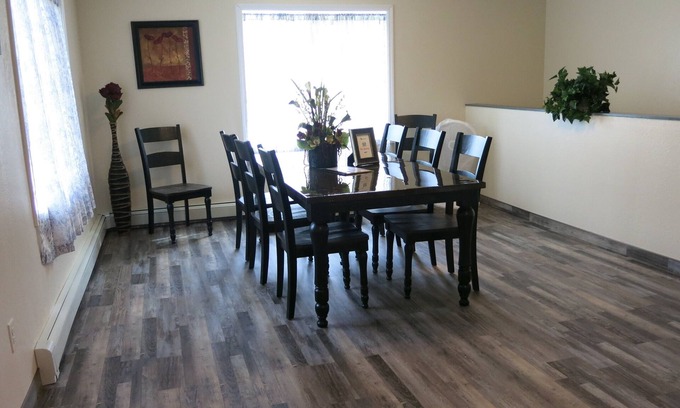 Moose Creek Apartment | 4 Bdr/2 Bath-Interior Alaska-Moose Creek , North Pole. Minutes from Eielson AFB