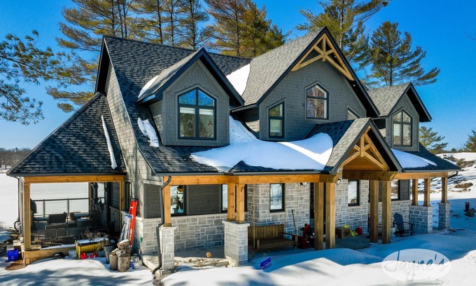 Georgian Bay Cottage | 4 bed 4 bath cottage on Gloucester Pool! Sunsets! Close to Georgian Bay!