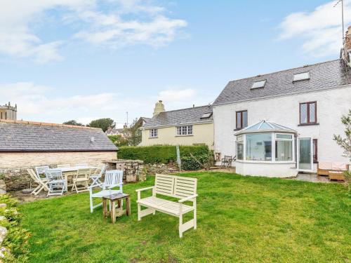Bere Ferrers House | 4 Bed in Bere Alston RTIDE