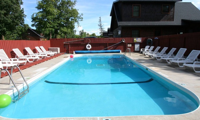 Bemidji House | 4 Bedroom/3 Bath Home located on Blackduck Lake at White Birch Resort