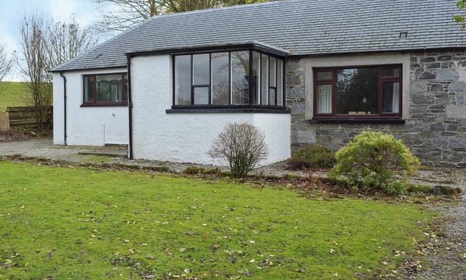 Newton Stewart Cottage | 4 bedroom accommodation in Newton Stewart
