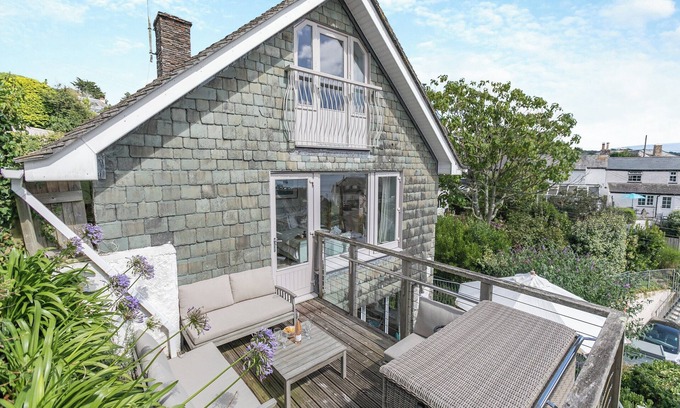 St. Mawes Cottage | 4 bedroom accommodation in St. Mawes
