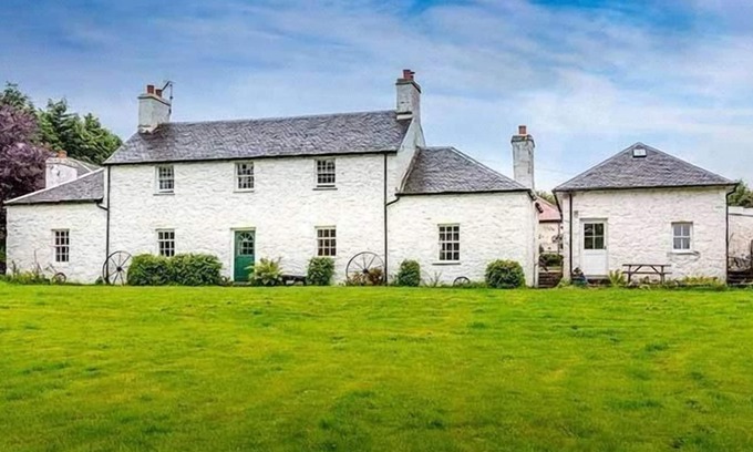 Oban Cottage | 4 bedroom accommodation in Dunbeg, near Oban