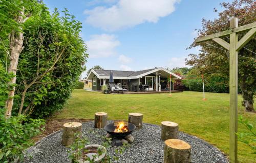 Hasmark Strand House | 4 Bedroom Awesome Home In Otterup
