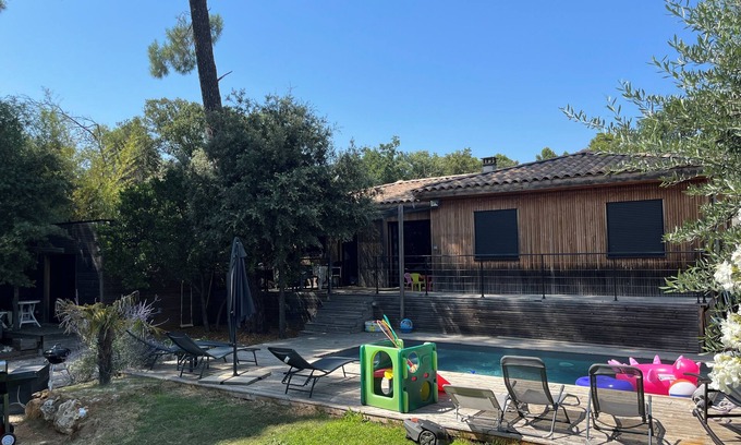 Aigaliers House | 4-bedroom house with pool near Uzès ideal for family vacations