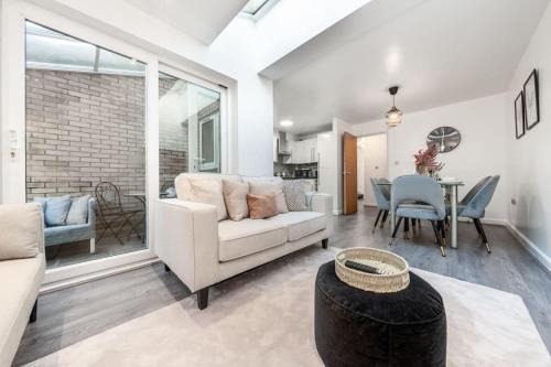 Tooting House | 4 beds - 20 min to Central