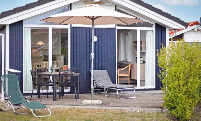 Lensterstrand House | 4 person holiday home in GROEMITZ