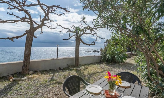 Sari-Solenzara Other | 41 m² Accommodation ∙ 2 bedrooms ∙ 5 guests