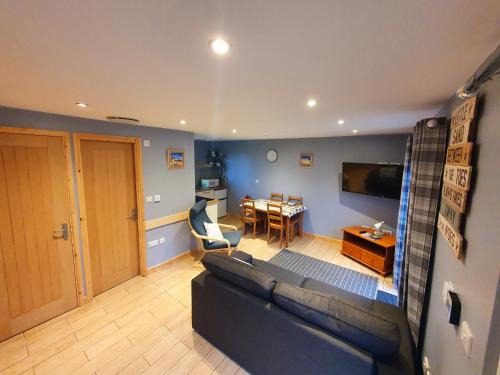 Saint Erth Praze Ski Chalet | 41 Tudor Court