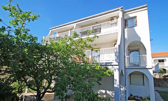Rab Apartment | 43 m² Apartment ∙ 2 bedrooms ∙ 4 guests