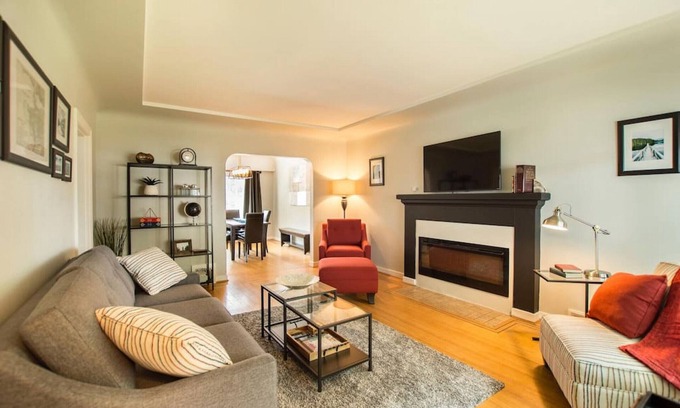 Riley Park-Little Mountain House | 438 west 21st · Beautiful 3 BDRM Newly Reno d Home Cambie Area