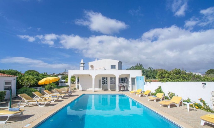 Quarteira Apartment | 45 m² Apartment ∙ 2 bedrooms ∙ 5 guests