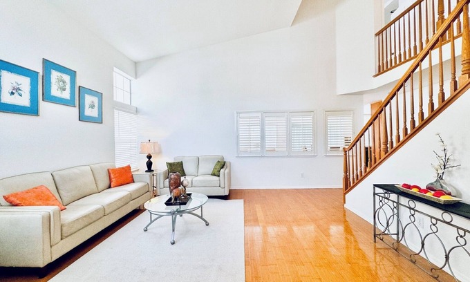 Union City House | 4b/3b Union City Home Free WiFi Easy Access to Palo Alto, Silicon Valley