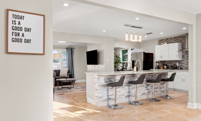Leon Valley House | 4Bdrm + Patio | Near Med Center Lackland Riverwalk