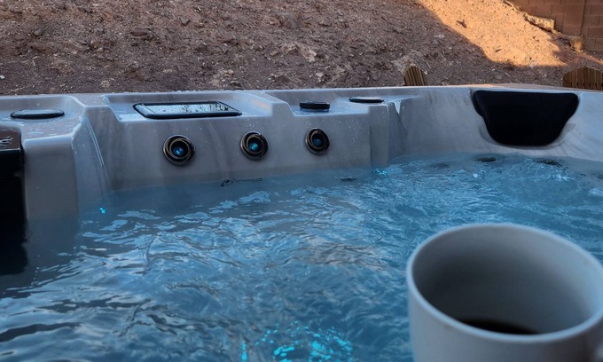 Drexel Heights House | 4BR Desert Vista Sanctuary๑๑Hot Tub๑๑Presidio Neighborhood๑๑Top Host๑๑