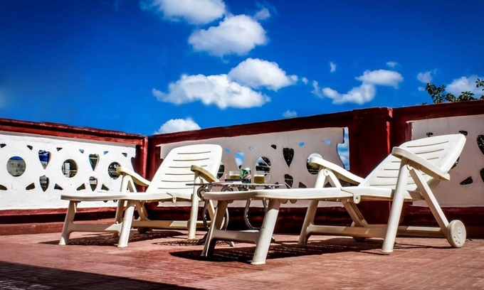 Holguin House | 4Seasons