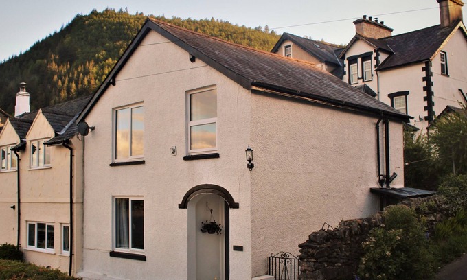 Trefriw House | 5 Bed house in Snowdonia near Betws-y-Coed