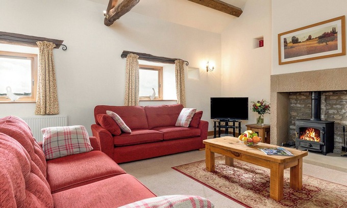Litton Cottage | 5 bedroom accommodation in Litton, near Buxton