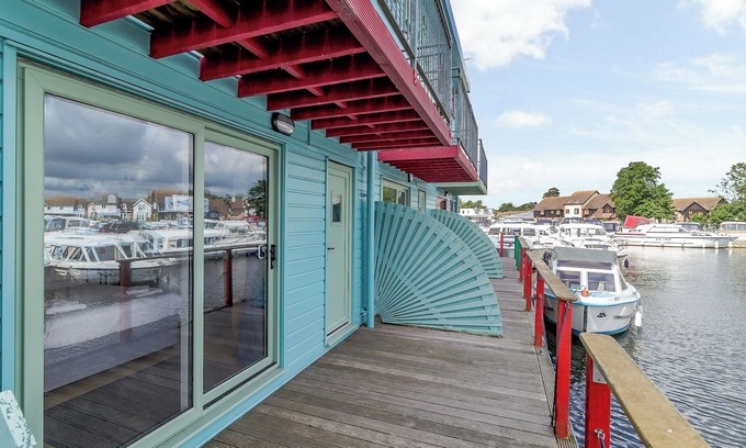 Hoveton Cottage | 5 bedroom accommodation in Wroxham