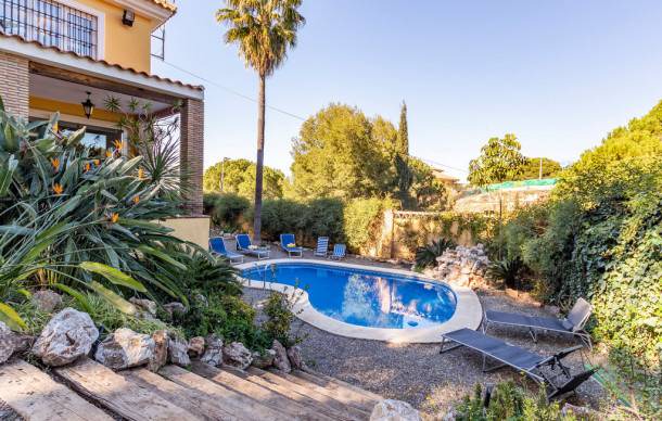 Pinos de Alhaurin House | 5 bedroom accommodation in Alhaurin de la Torre