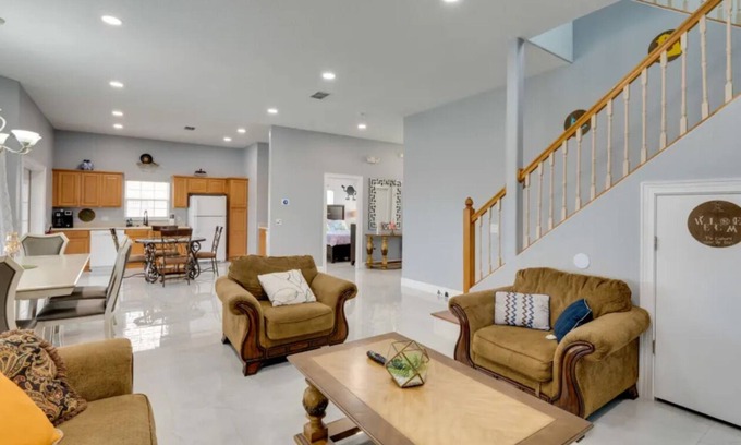 Lake Davenport Estates House | 5 bedroom home with private pool
