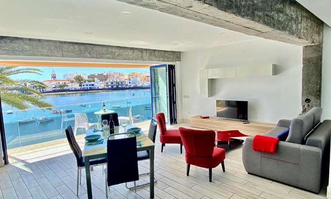 Arrecife Apartment | 5* Charco loft