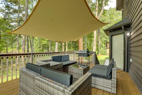 Lithonia House | 5 Mi to Stone Mountain Family Home