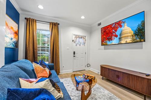 Old Town Alexandria Apartment | - 5-Min Walk To Metro - Free Prking - Escape