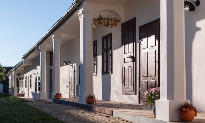 Lutzmannsburg Apartment | 5 minutes from the Sonnentherme - family apartment - pet-friendly!