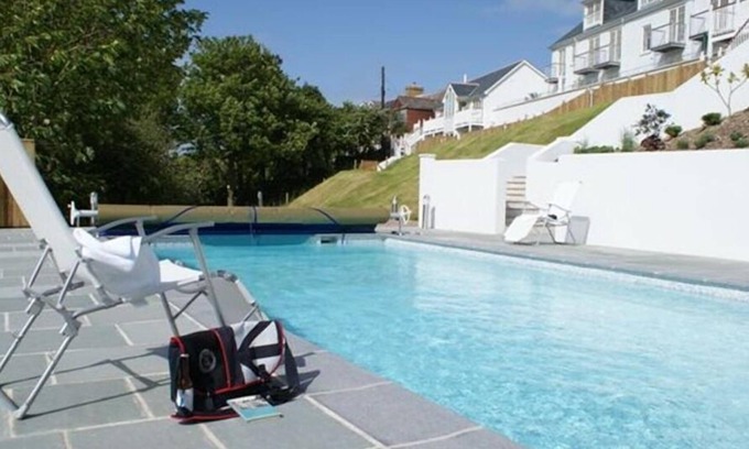 Chillington Cottage | 5 PROSPECT HOUSE, family friendly, with pool in Hallsands