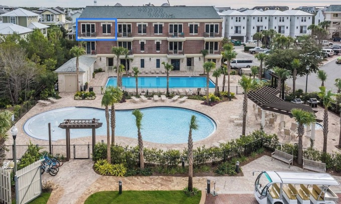 Seacrest Beach Condo | 5 star 3BR/2BA on 30A between Rosemary & Alys Beach - Heated Pool