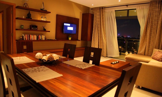 Havelock Town Apartment | 5 Star Luxury 2BR in Heart of the City