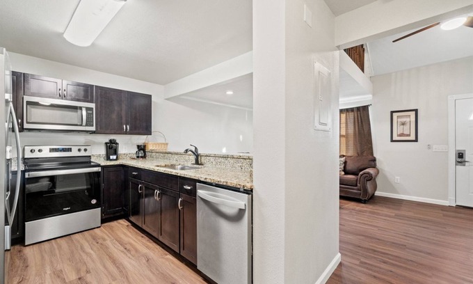 Biltmore Beach House | 5218 Beach Dr A