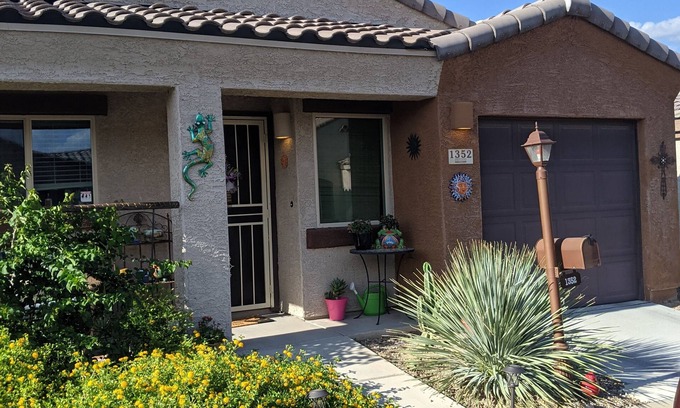 Sahuarita House | 55+ COMMUNITY - 6 MONTH RENTAL (MONTHLY RENTAL FEE)