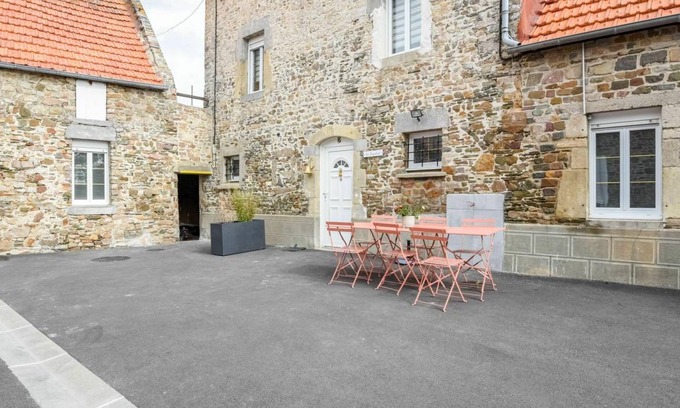 Pirou Other | 58 m² Accommodation ∙ 2 bedrooms ∙ 4 guests