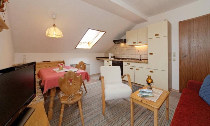 Neuschoenau Apartment | 58 m² Apartment ∙ 2 bedrooms ∙ 5 guests